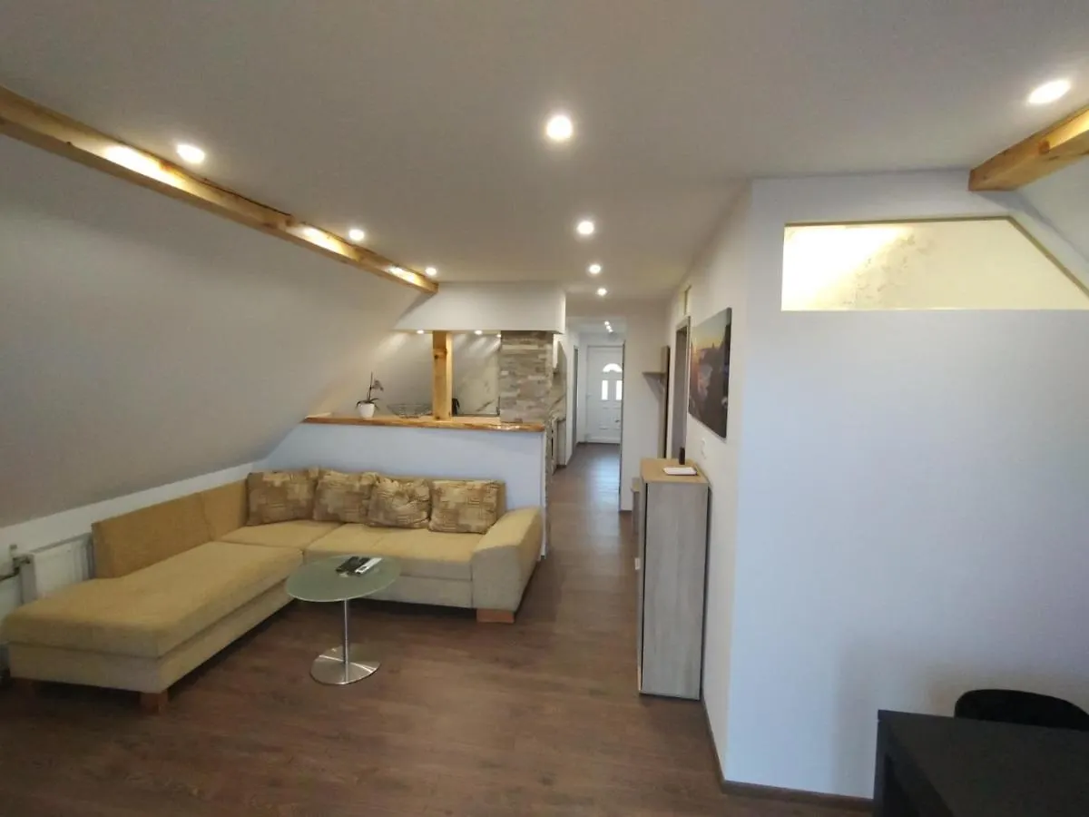 Apartman Tilia