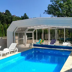 Hotel Pansion Bijela Ruza - A La Carte, Ravna Gora
